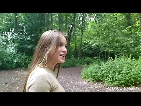 ❤️ Jeg foreslog Evelina, at vi skulle kneppe på et offentligt sted! Hun sagde ja. Så kneppede jeg hende i røven og kom i hendes mund. Derefter tissede hun i bukserne på sig selv. ☑ Sex video at da.hentaiteca.ru ❌❤